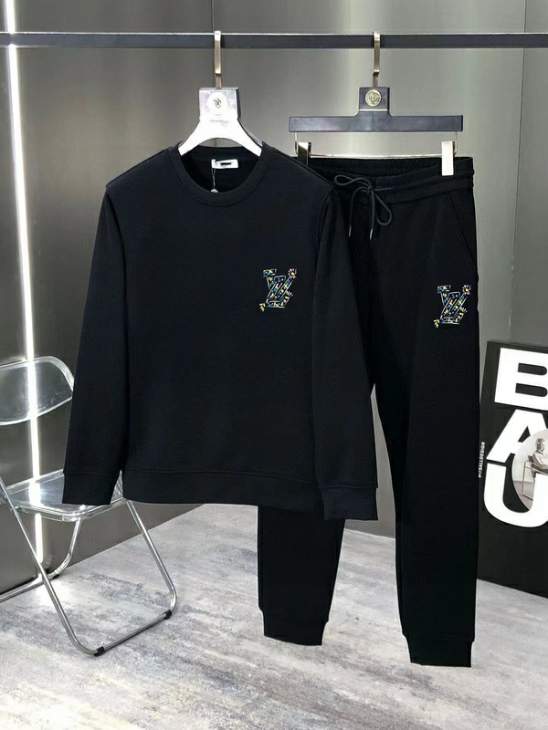 Picture of LV Sweater Suits _SKULVM-5XLkdtr7841112